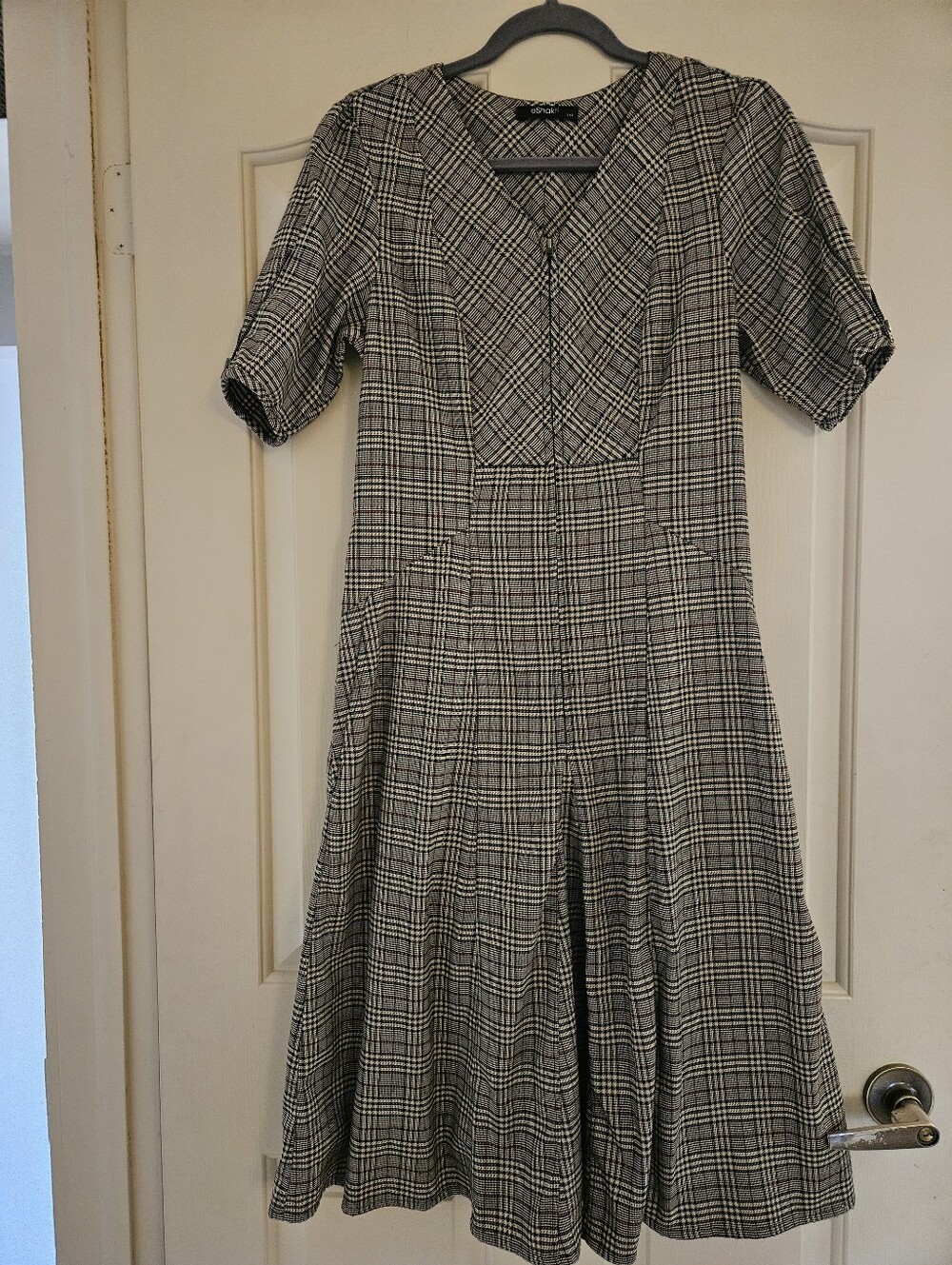 eshakti Black and White Plaid Midi Dress